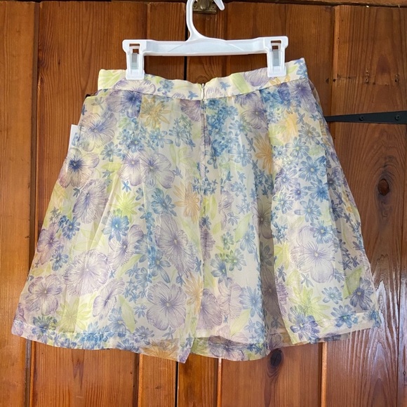 Nordstrom floral skirt - Picture 4 of 7